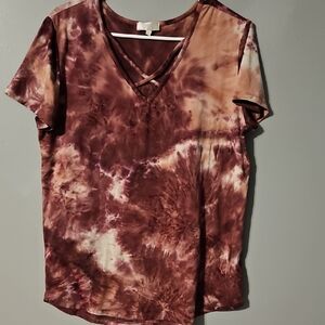 Oversized Tie Dye La Hearts V-neck Shirt
